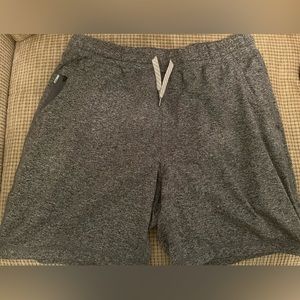 Men’s Vuori Ponto Shorts